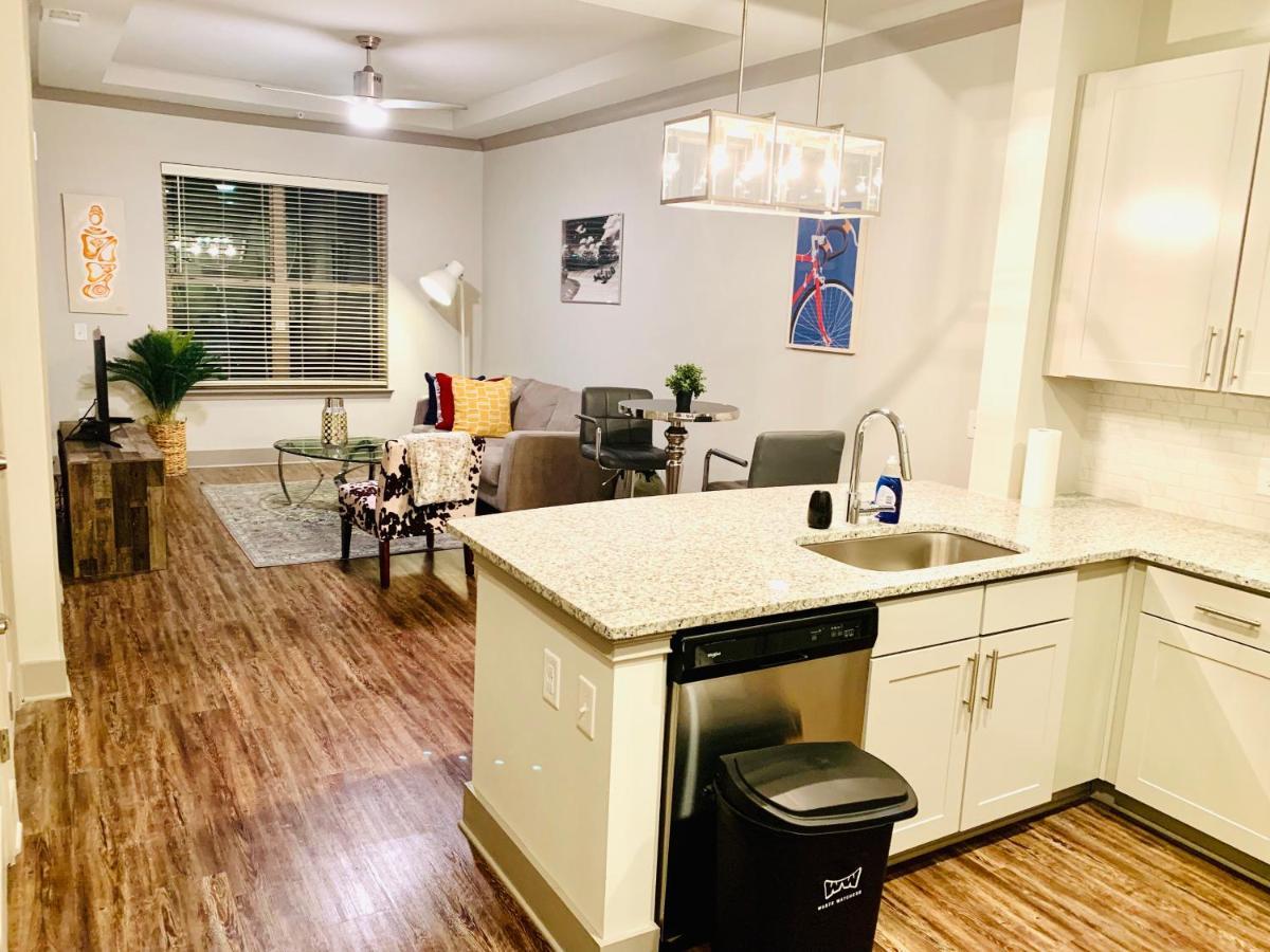 Luxurious And Cozy Apartment In Heart Of Buckhead Atlanta Eksteriør bilde